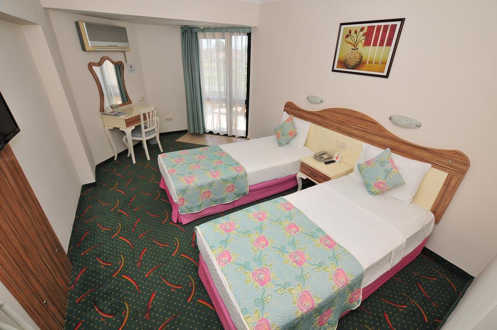 Hotel Pelin Fethiye Eksteriør bilde