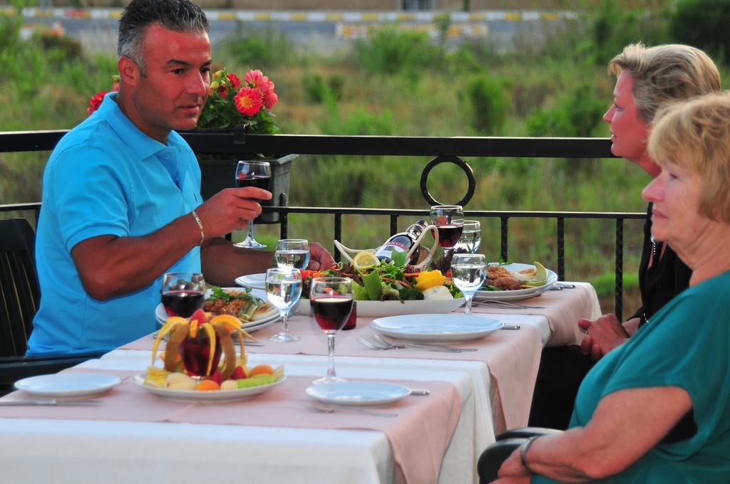 Hotel Pelin Fethiye Eksteriør bilde